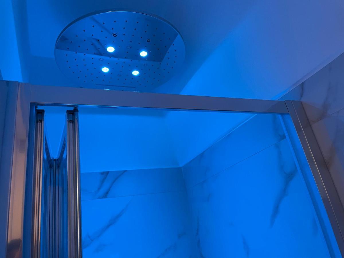 Suite Albatros - Luxury Room Bisceglie Esterno foto